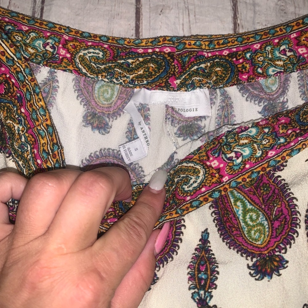 Anthropologie scarf paisley print casual shorts S - Picture 5 of 8